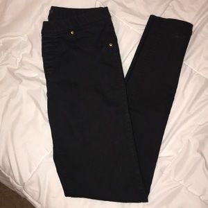 Black skinny jeans